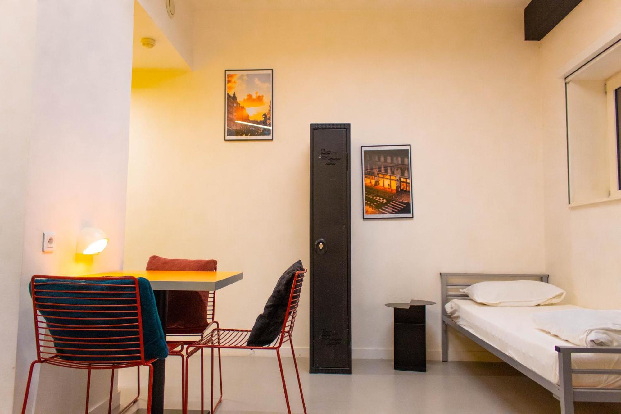 Auberge De Jeunesse Hi Λιλ Εξωτερικό φωτογραφία
